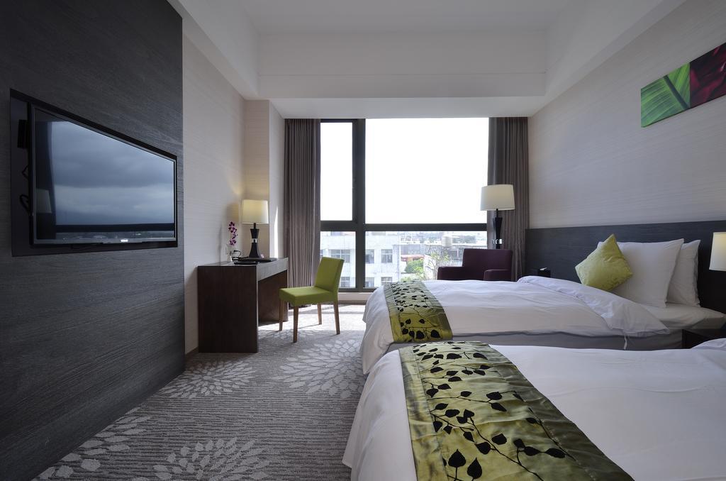 Hoya Hotel T'ai-tung Quarto foto