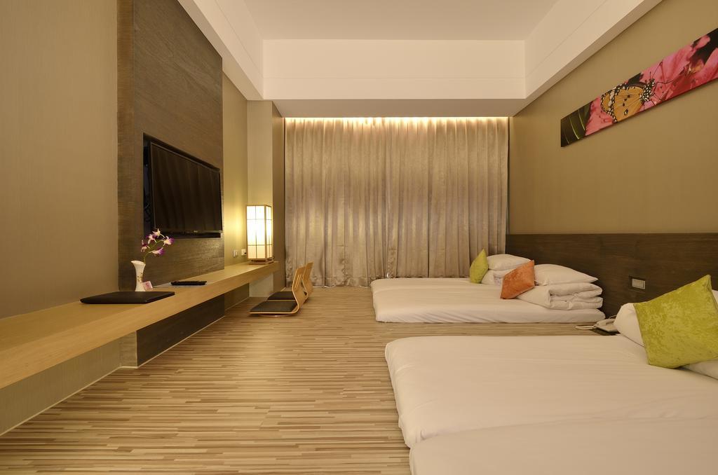 Hoya Hotel T'ai-tung Quarto foto